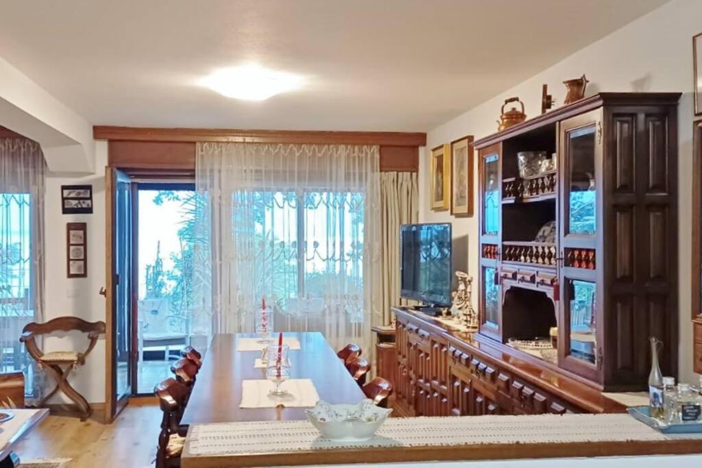 Brezza Marina - Appartamento In Villa Fronte Mare ตรีเอสเต ภายนอก รูปภาพ